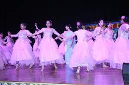 कर्तव्य से आगे बढ़कर मिसाल बने 11 असाधारण शिक्षकों को मिला टीचर्स एक्सीलेंस अवार्ड