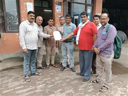 रोडवेज के निजीकरण पर भडक़े कर्मचारी,चंडीगढ़ डिपो में किया प्रदर्शन  