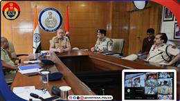 अपराध नियंत्रण को लेकर डीजीपी अजय सिंघल की पुलिस मुख्यालय में मैराथन बैठक आयोजित