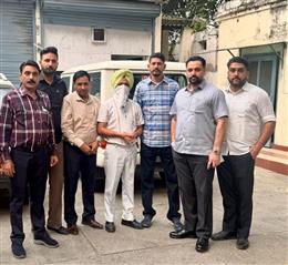 50,000 रिश्वत लेते एस.डी.ओ. को विजिलेंस ब्यूरो ने रंगे हाथों किया काबू