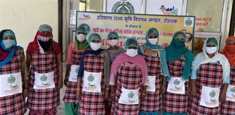हरियाणा में किसान-मजदूर कैंटीन का किया विस्तार
