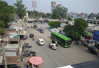 डेराबस्सी:बस अड्डों के नाम पर दशकों से हो रही वोटों की खेती