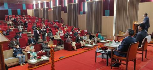 नए वित्त वर्ष तक आबकारी एवं कराधान विभाग को बनाया जाएगा आधुनिक - डिप्टी सीएम