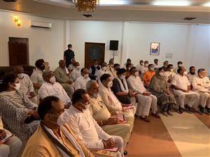 तिरंगा यात्रा के बहाने फील्ड में उतरेगी मनोहर सरकार