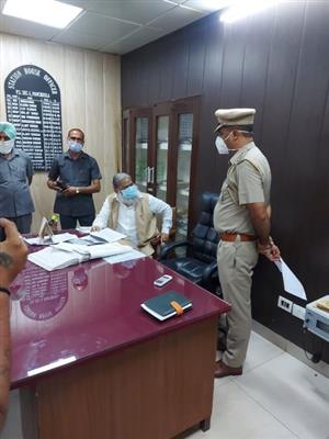 डयूटी में कोताही बरतने पर चार पुलिसकर्मी निलंबित 
