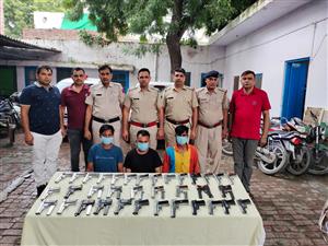 हरियाणा पुलिस ने पानीपत से पकड़ा हथियारों का जखीरा, चार काबू