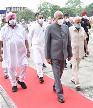 पंजाब विधानसभा में किसान आंदोलन के शहीदों को श्रद्धांजलि