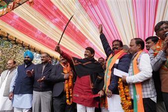 जब-जब चंडीगढ़ वासी बुलाएंगे तब-तब आउंगा