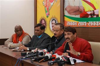 केजरीवाल विजनलैस और विभाग लैस मुख्यमंत्री:मनोज तिवारी