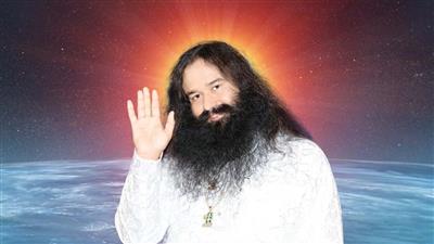गुरुग्राम नाम चर्चा घर में कड़ी सुरक्षा के बीच पहुंचे डा. संत गुरमीत राम रहीम सिंह इंसा