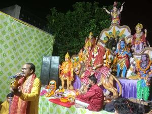 गुरुग्राम: पत्रकार के घर पोती जन्म पर हुआ मां भगवती का भव्य जागरण