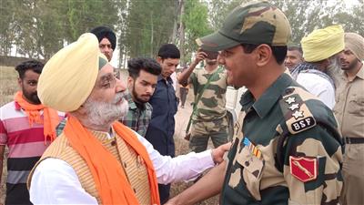 कंटीले तारों को जीरो लाइन पर ले जाने का कार्य प्रक्रियाधीन है : तरनजीत सिंह संधू समुंदरी।