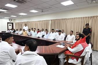 टेंडर प्रक्रिया की कमियों को सरपंचों से मिलकर करेंगें दूर, पूरे देश में देंगे अलग संदेशःसीएम