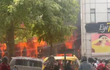 दिल्ली के लाजपत नगर के चाइल्ड आई अस्पताल मे लगी आग