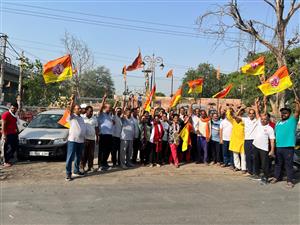 पतंजलि संगठन, डेरा बस्सी ने निकाली योग जन जागरूकता रैली