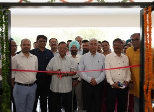 युवा अपनी ऊर्जा और विचारों के दम पर अपने आप में टेक्नो एंटरप्रेन्योर बनने की क्षमता रखें:  प्रोफेसर आशुतोष शर्मा