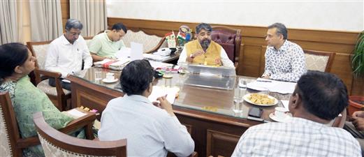 गुरुग्राम और पिपली में पीपीपी मोड पर बनेंगे विशेष प्रकार के बस स्टैंड