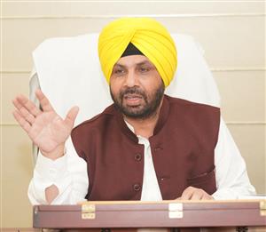 पंजाब सरकार ने 16 टोल पलाज़ा को हटा कर लोगों को 59 लाख रुपए की रोज़ाना की राहत दी: हरभजन सिंह ई.टी.ओ.