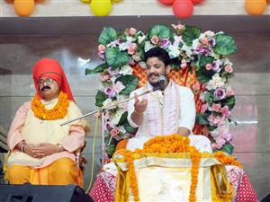 सत्संग और पुरुषार्थ दोनों मनुष्य जीवन के दिव्य आभूषण हैं : अतुल कृष्ण शास्त्री