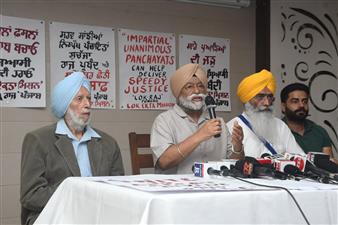 केवल सर्वसम्मति से चुनी गई पंचायतें ही अदालतों का बोझ कम कर सकतीं हैं : जस्टिस रणजीत सिंह  