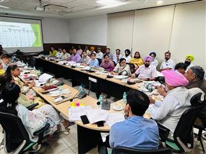 वित्त मंत्री हरपाल सिंह चीमा द्वारा सेवा क्षेत्र में जी.एस.टी पालन को बढ़ाने पर ज़ोर