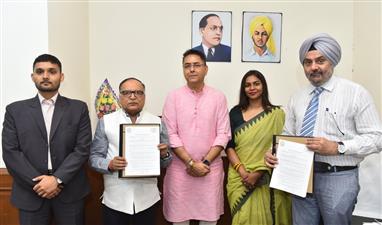 पंजाब द्वारा युवाओं को उभरते ड्रोन तकनीकों की प्रशिक्षण देने के लिए आई.आई.टी.रोपड़ से समझौता सहीबद्ध