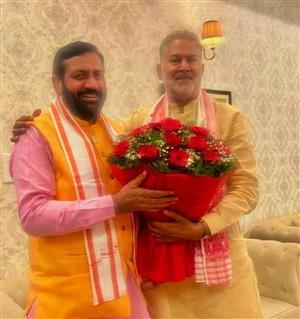 पूर्व शिक्षा मंत्री रामबिलास शर्मा ने महेन्द्रगढ़ के विकास को लेकर मुख्यमंत्री नायब सिंह सैनी से कि मुलाकात