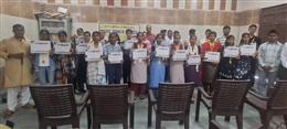 सर्व जन एजुकेशनल एंड वोकेशनल संस्था ने छात्र छात्राओं को किया सम्मानित 