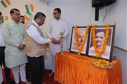 कार्यकर्ताओं के बीच पहुंचकर धर्मेंद्र प्रधान बोले, कार्यकर्ताओं के उत्साह में दिख रहा है जीत का जज्बा : धमेंद्र प्रधान 