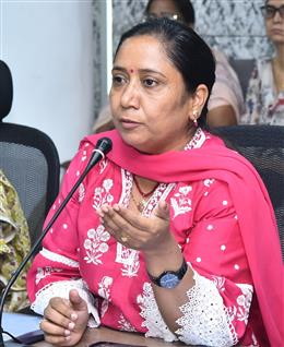 पंजाब सरकार द्वारा आंगनवाड़ी केंद्रों में पोषण को बढ़ावा देने के लिए 'किचन ग्रीनज़' पहल की शुरुआत : डॉ. बलजीत कौर