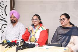 एक साधारण फिटनेस रूटीन ने बॉक्सिंग के लिए मुझमें जुनून पैदा कर दिया: गुरसीरत कौर