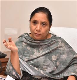 अनुसूचित जातियों और पिछड़े वर्गों की कल्याणकारी योजनाओं के बारे में लोगों को जागरूक करने के लिए जिला स्तर पर शिविर लगाए जाएंगे: डॉ. बलजीत कौर