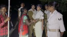 बिहार में भू माफिया ने दलितों के 80 घरों में लगा दी आग 