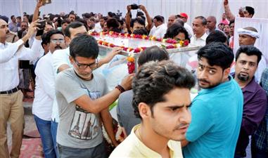    गिरिजा देवी का वाराणसी में राजकीय सम्मान के साथ अंतिम संस्कार 