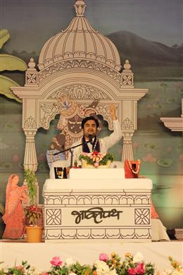 समय निकाल कर भगवान की अराधना जरुर करनी चाहिए: इंद्रेश महाराज 