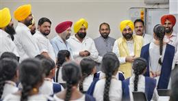 छात्रों की तकदीर बदलने के लिए गुणवत्तापूर्ण शिक्षा प्रदान करना पंजाब सरकार की प्रमुख प्राथमिकता: भगवंत सिंह मान