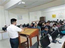 सेक्टर 1 कॉलेज में नशामुक्ति पर एक दिवसीय व्याख्यान का आयोजन