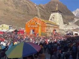 4 धाम में बारिश-लैंडस्लाइड से 10 लाख श्रद्धालु पहुंचे 