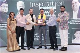 Journalist and social worker Varun Rastogi honored by Madhav Foundation