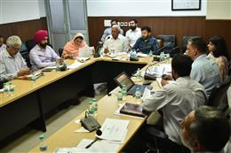 पंजाब के शहरों को कचरा मुक्त बनाने के लिए स्वच्छता पर विशेष ध्यान दिया जाए: डॉ. रवजोत सिंह