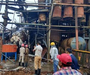   उकलाना में ऑयल मिल में बॉयलर लीक होने से लगी भीषण आग, 15 झुलसे