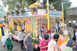 साहिब श्री गुरु नानक देव  के 555वें प्रकाश पर्व पर निकाला गया विशाल नगर कीर्तन