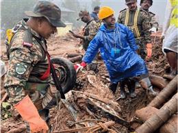 वायनाड लैंडस्लाइड : राष्ट्रीय आपदा घोषित करने से केंद्र ने किया इनकार 