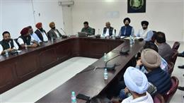 खनन मंत्री बरिंदर कुमार गोयल ने अवैध खनन पर कसा शिकंजा