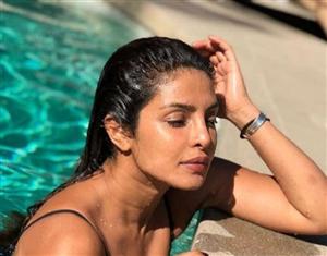  प्रियंका चोपड़ा की अमेरिका से आईं इन तस्वीरों को घूरना मना है 
