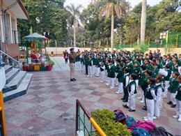 आदर्श पब्लिक स्मार्ट स्कूल में अग्निशमन विभाग द्वारा अग्नि सुरक्षा पर मॉक ड्रिल