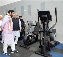 मुख्यमंत्री सैनी ने महाराजा अग्रसेन मेडिकल कॉलेज, अग्रोहा में से बने खेल परिसर का किया उद्घाटन