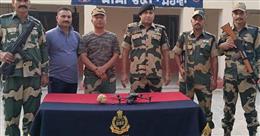 बीएसएफ ने सीमावर्ती क्षेत्र से बरामद किए दो पाकिस्तानी ड्रोन व हेरोइन