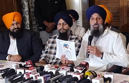 शिरोमणी अकाली दल ने सरदार सुखबीर सिंह बादल पर हुए जानलेवा हमले को श्री दरबार साहिब पर हमला करार दिया