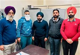 सरकारी खजाने को नुकसान पहुंचाने वाला भगोड़ा ठेकेदार विजीलेंस ब्यूरो द्वारा काबू